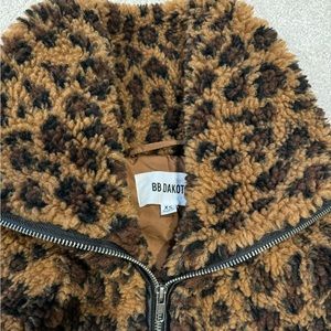 Dolce Vita, leather trim, size small warm jacket.